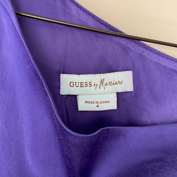 Guess by Marciano One Shoulder Blue Purple Satin Mini Dress - Picture 5 of 6